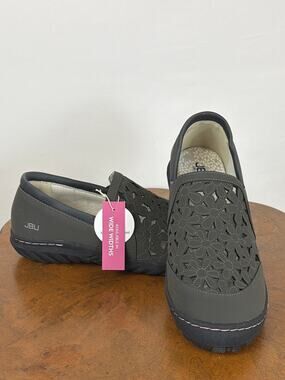 NIB JBU Jambu Charcoal Flower Design Wildflower Slip-On Moccasins Size 10